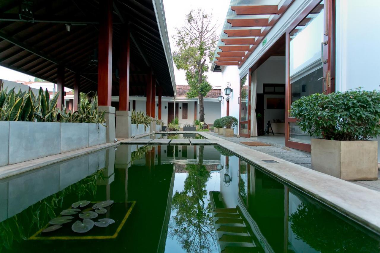 Hotel Swanee Grand Negombo Esterno foto
