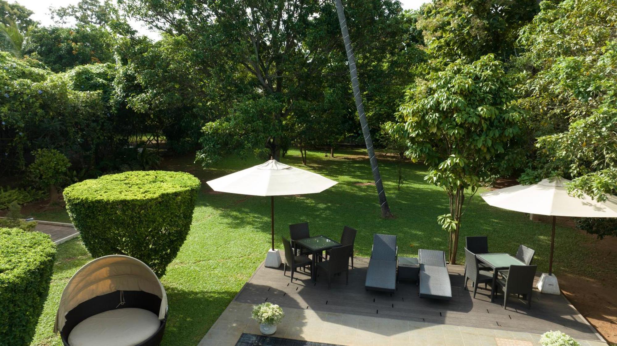 Hotel Swanee Grand Negombo Esterno foto
