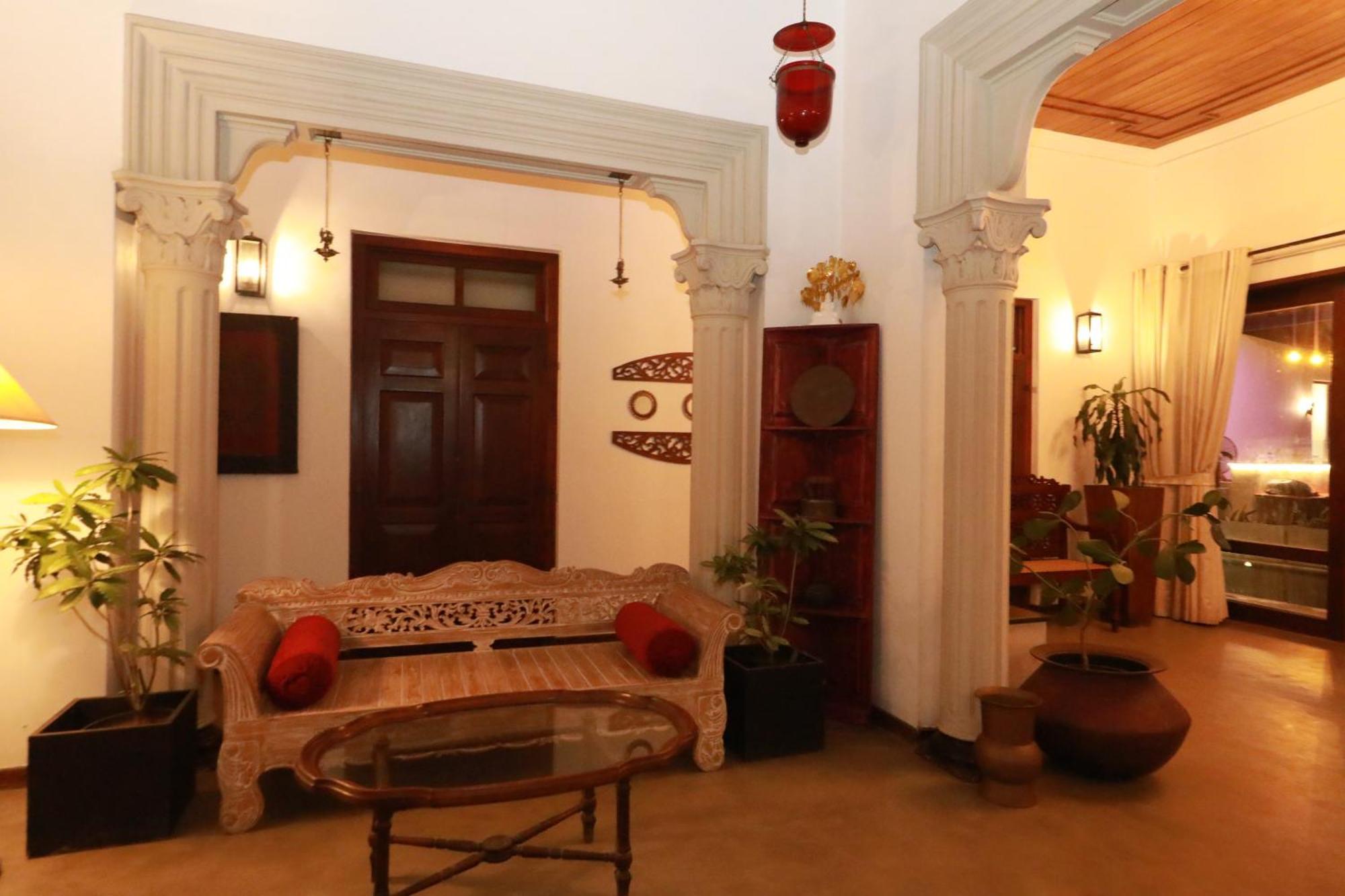 Hotel Swanee Grand Negombo Esterno foto